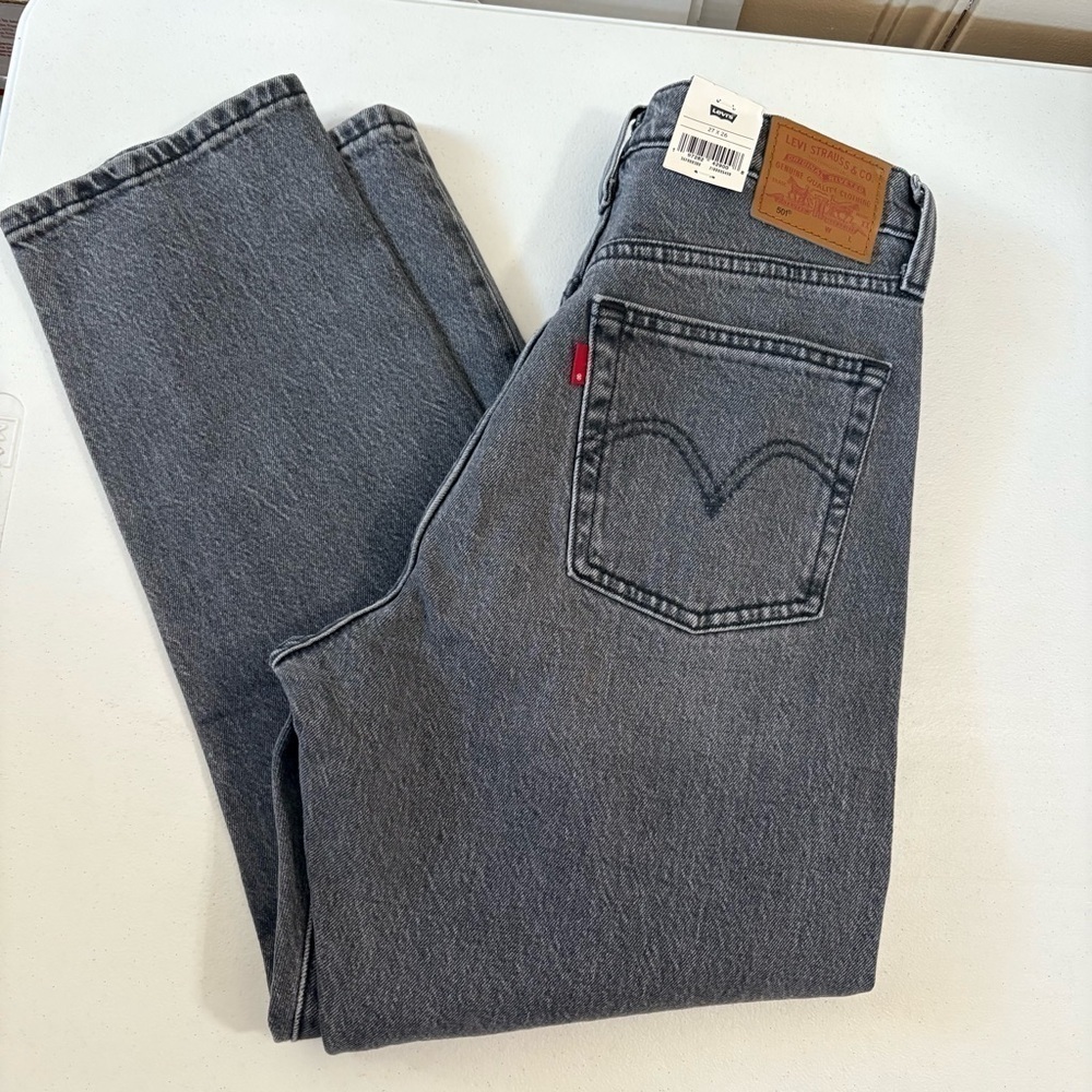 Levis 501 Womens Original Cropped Straight Leg Jeans size 27x26 - Picture 12 of 13